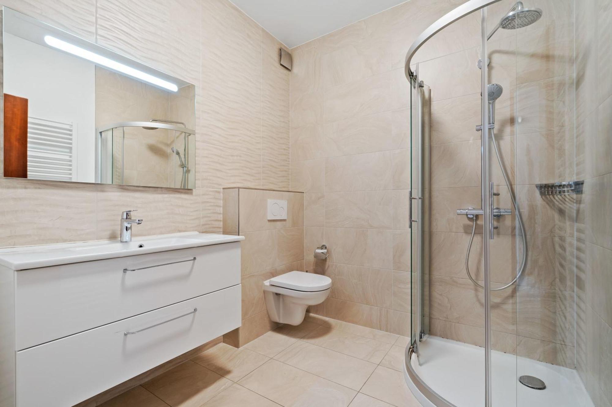 Stylish 2Br Apt In Limpertsberg, Near City Center Люксембург Экстерьер фото