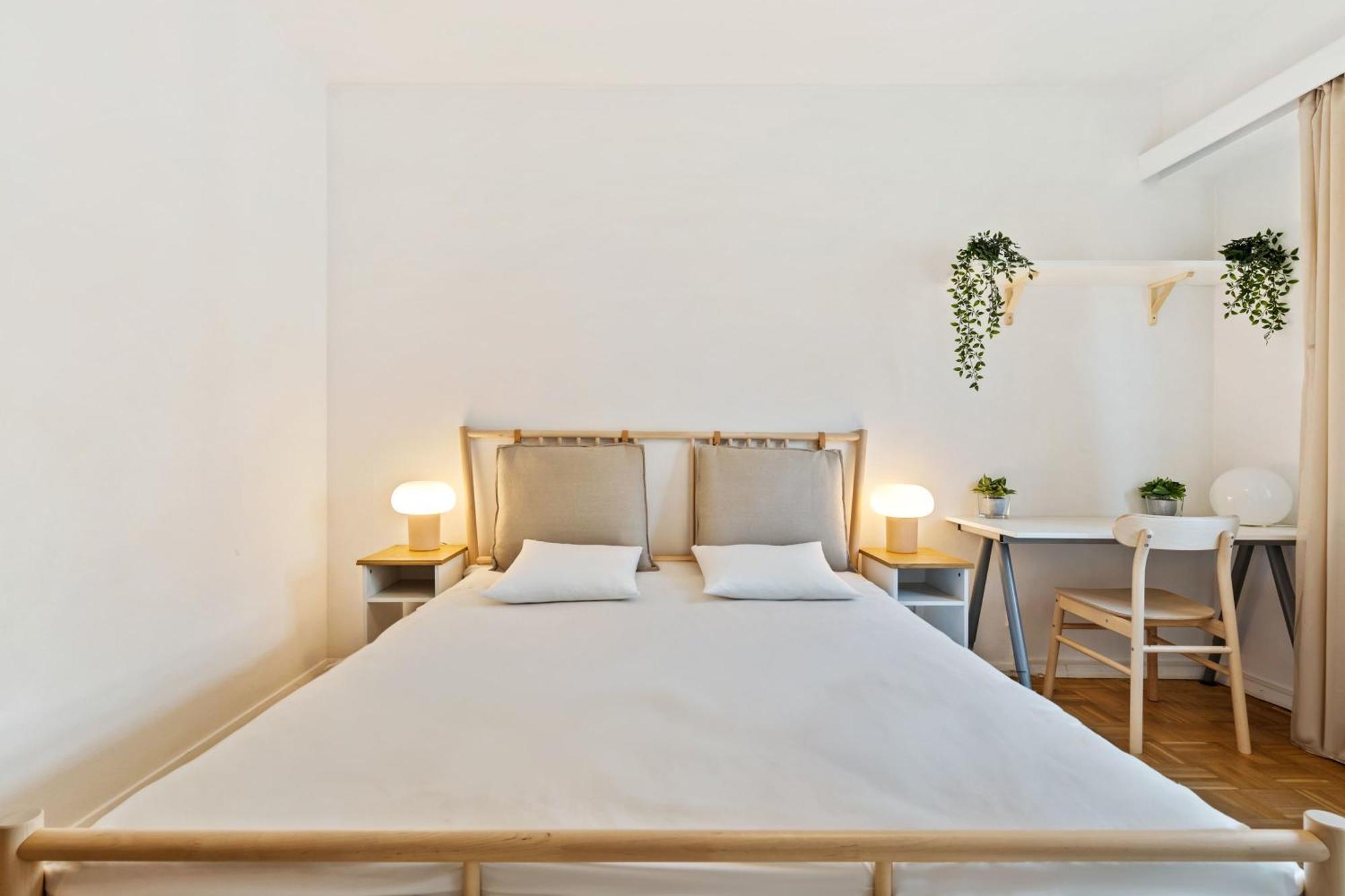 Stylish 2Br Apt In Limpertsberg, Near City Center Люксембург Экстерьер фото