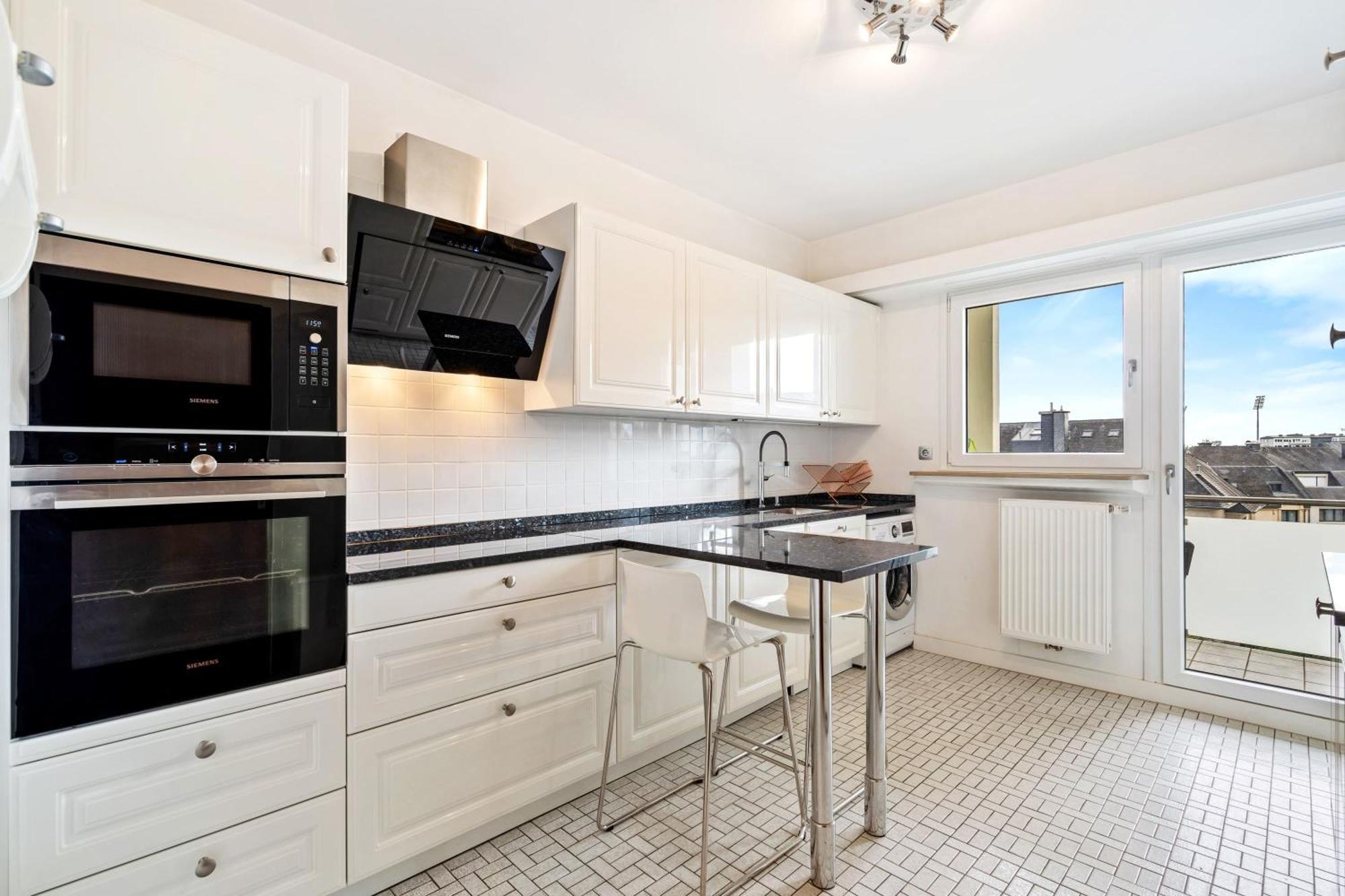 Stylish 2Br Apt In Limpertsberg, Near City Center Люксембург Экстерьер фото